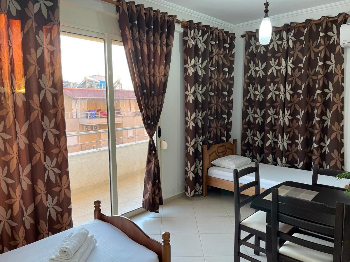 Wave Apartments Saranda Exterior foto